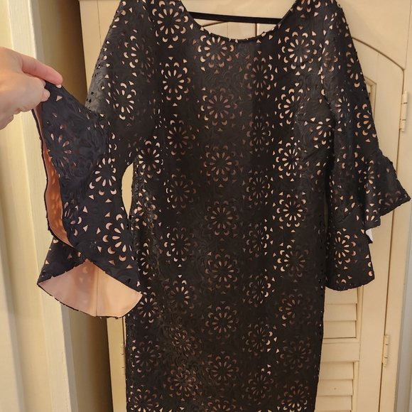 Jax Black Label Women's Black Laser-Cut Jacquard Bell-Sleeve Dress Size 16 - Picture 4 of 6